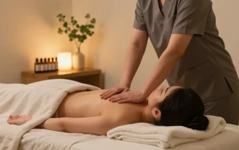 서울출장마사지 being performed by a skilled Korean therapist in a serene indoor setting with calming atmosphere.